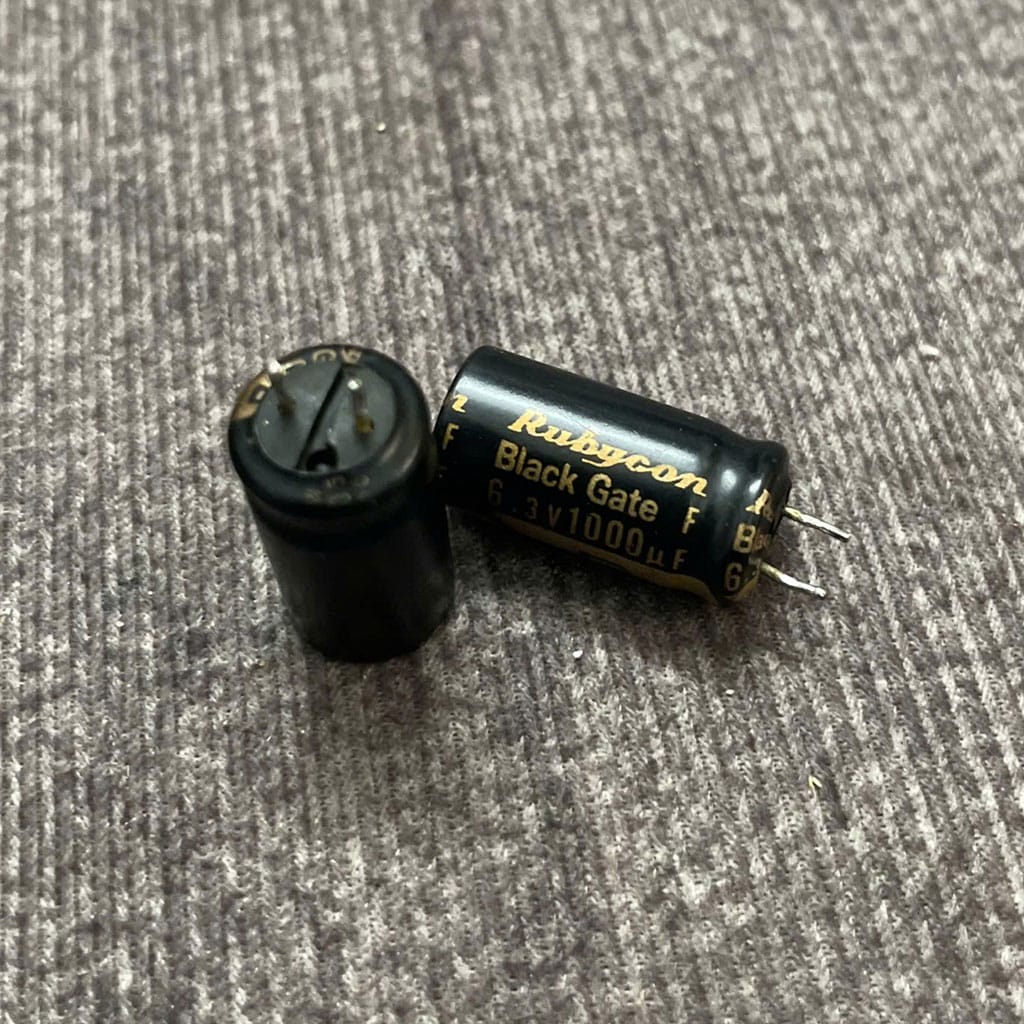 Tụ nguồn Blackgate 1000uf 6.3v hàng tháo máy